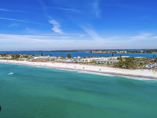 Anna Maria 3 Bedroom Rental Sleeps 6 Short Walk to Beach