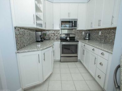 Destin Three Bedroom Sleeps Six Beach Condo