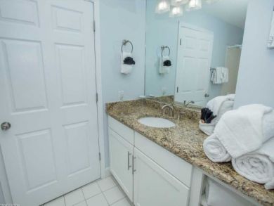 Destin Three Bedroom Sleeps Six Beach Condo