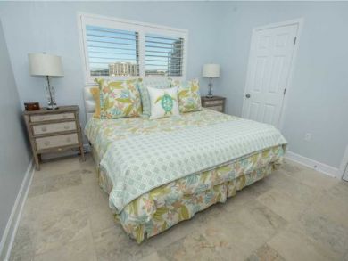 Destin Three Bedroom Sleeps Six Beach Condo