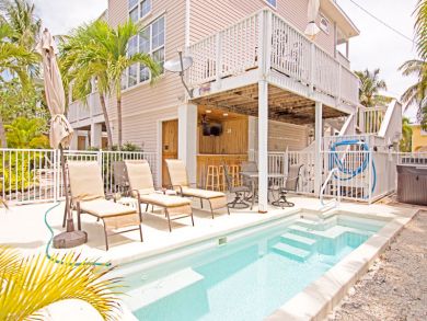 The Florida Keys Four Bedrooms Sleeps 8 Private Pool