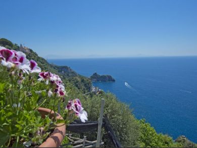 Two Bedroom One Bathroom Vacation Rental in Praiano Italy