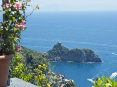 Two Bedroom One Bathroom Vacation Rental in Praiano Italy
