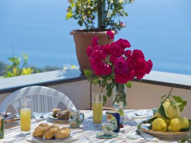 Two Bedroom One Bathroom Vacation Rental in Praiano Italy