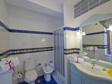 Two Bedroom Two Bathroom Positano Vacation Rental Sleeps 5