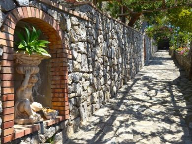 Two Bedroom Two Bathroom Positano Vacation Rental Sleeps 5