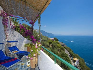 One Bedroom One Bathroom Vacation Rental in Praiano