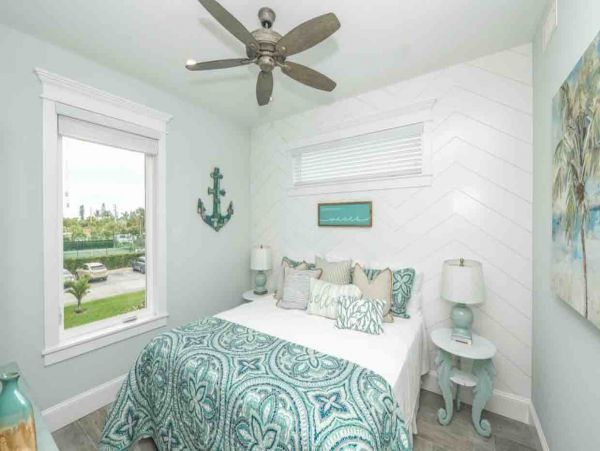 Almost Beachfront - Luxury Anna Maria Island Vacation Home