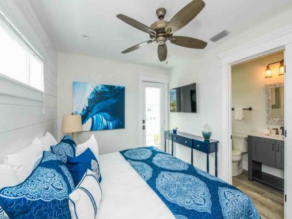 Almost Beachfront - Luxury Anna Maria Island Vacation Home
