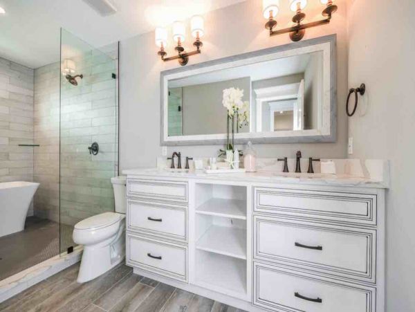 Almost Beachfront - Luxury Anna Maria Island Vacation Home