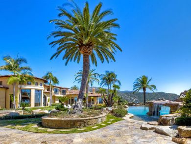 Luxury Fourteen Bedroom Vacation Home Sleeps 28 Guests
