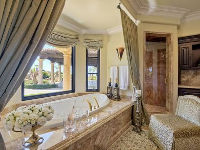 Luxury Fourteen Bedroom Vacation Home Sleeps 28 Guests