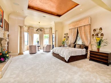 Luxury Fourteen Bedroom Vacation Home Sleeps 28 Guests