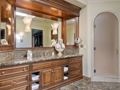 Luxury Fourteen Bedroom Vacation Home Sleeps 28 Guests