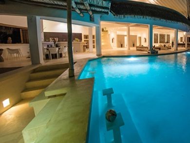 Luxury Vacation Rental Home with 13 Bedrooms Oceanfront