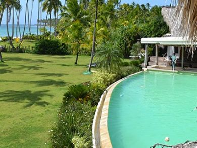 Luxury Vacation Rental Home with 13 Bedrooms Oceanfront