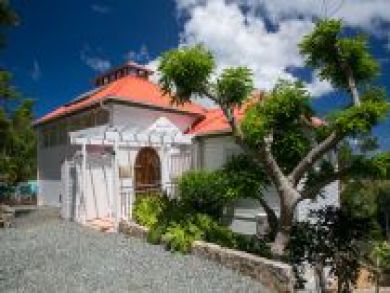 Caribbean Villa with Three Bedrooms Sleeps 6 Private Pool