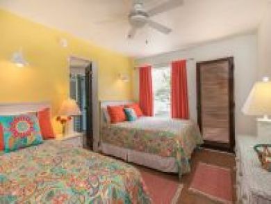 Caribbean Villa with Three Bedrooms Sleeps 6 Private Pool