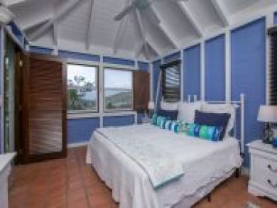 Caribbean Villa with Three Bedrooms Sleeps 6 Private Pool