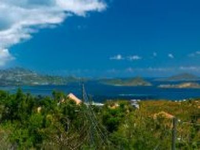 Caribbean Villa with Three Bedrooms Sleeps 6 Private Pool
