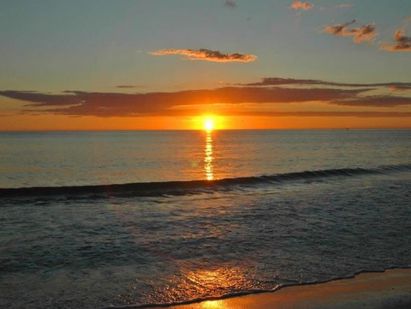 Holmes Beach 3 Bedroom Vacation Home Short Walk to Beach