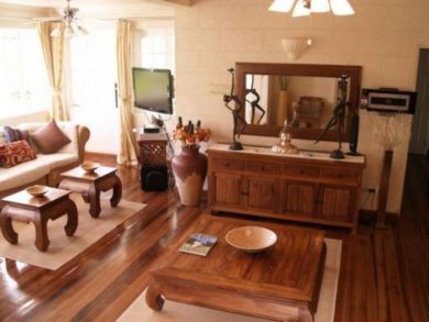 Barbados Luxury Vacation Accommodation Walk to  Beach