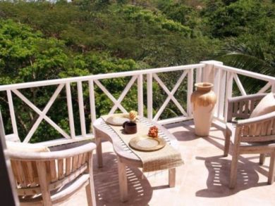 Barbados Luxury Vacation Accommodation Walk to  Beach