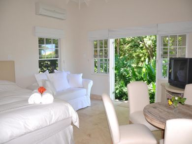 Barbados Luxury Vacation Rental Sleeps Eight Guests