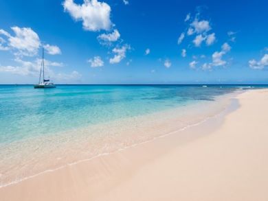 Barbados Vacation Accommodation on Beach