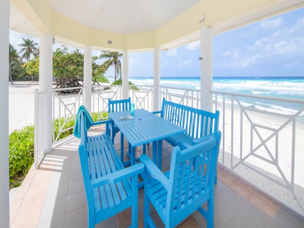 Cayman Islands Vacation Rentals - Oceanfront Cayman Villa with Guest Cottage