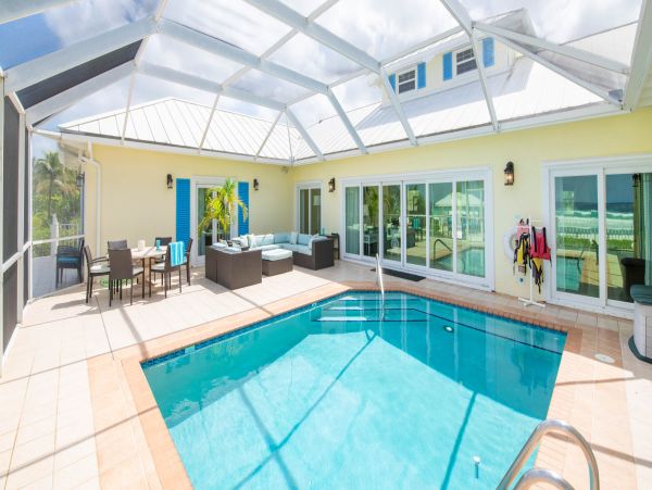 Cayman Islands Vacation Rentals - Oceanfront Cayman Villa with Guest Cottage