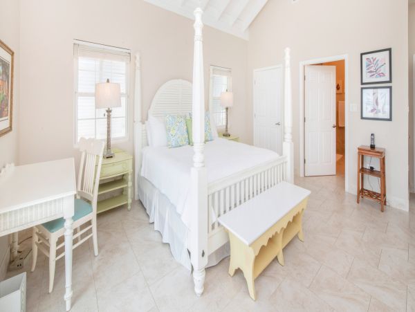 Cayman Islands Vacation Rentals - Oceanfront Cayman Villa with Guest Cottage