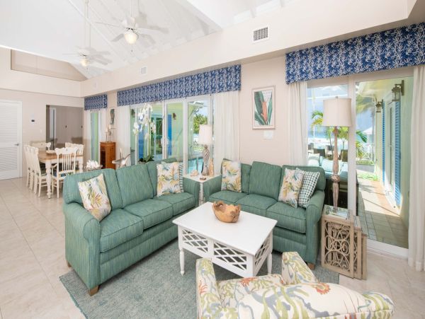 Cayman Islands Vacation Rentals - Oceanfront Cayman Villa with Guest Cottage