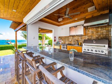 Cayman Islands Four Bedroom Oceanfront Vacation Rental Cayman Islands Four Bedroom Oceanfront Vacation Rental