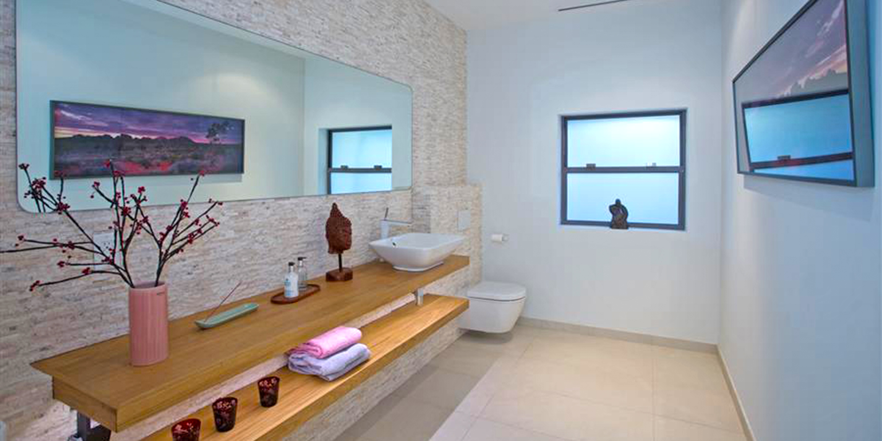 Gorgeous Oceanfront Estate Grand Cayman Gorgeous Oceanfront Estate Grand Cayman