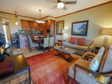 Two Bedroom Condo Sleeps Six Short Walk to Beach