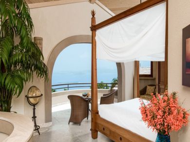 Stunning 5 Bedroom Luxury Villa with Sweeping Views