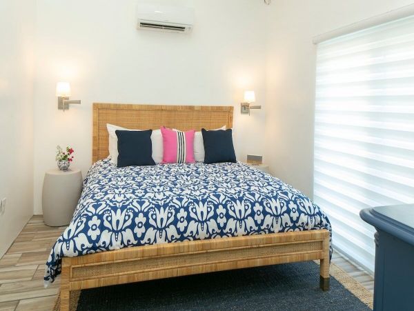 Romantic One Bedroom Bungalow with Great Cruz Bay Views