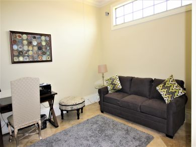 Cape Coral 4 Bedroom +Den Canal Front Vacation Rental
