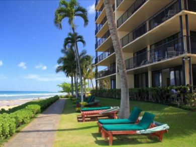 Lahaina Lovely Two Bedroom Rental Pool Views