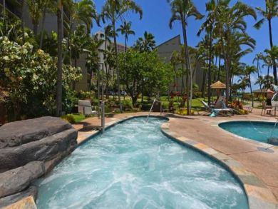 Lahaina Lovely Two Bedroom Rental Pool Views