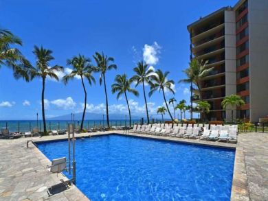Lahaina Lovely Two Bedroom Rental Pool Views