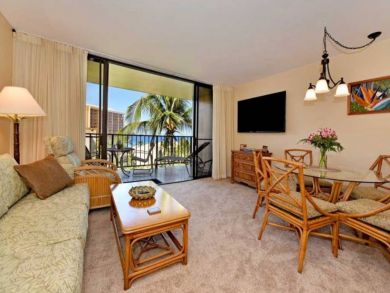 Lahaina Lovely Two Bedroom Rental Pool Views