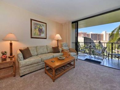 Lahaina Lovely Two Bedroom Rental Pool Views