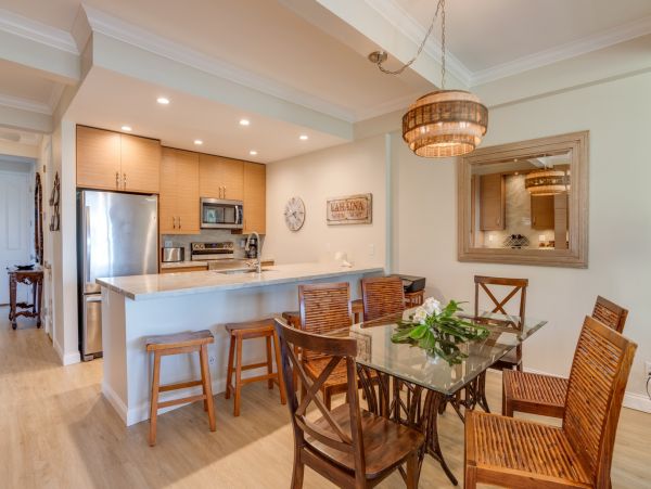 Great Value Lahaina Condo 3 Bedrooms Partial Ocean View