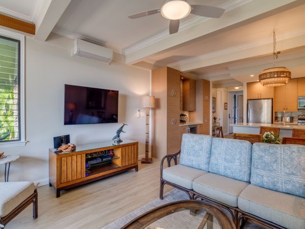 Great Value Lahaina Condo 3 Bedrooms Partial Ocean View