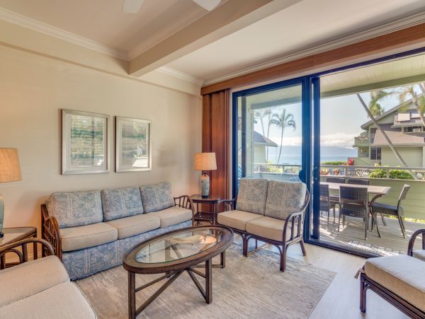 Great Value Lahaina Condo 3 Bedrooms Partial Ocean View