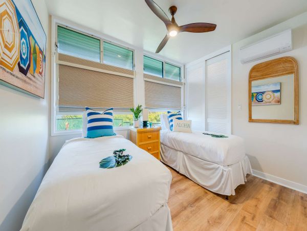 Lahaina Oceanfront Three Bedroom Condo