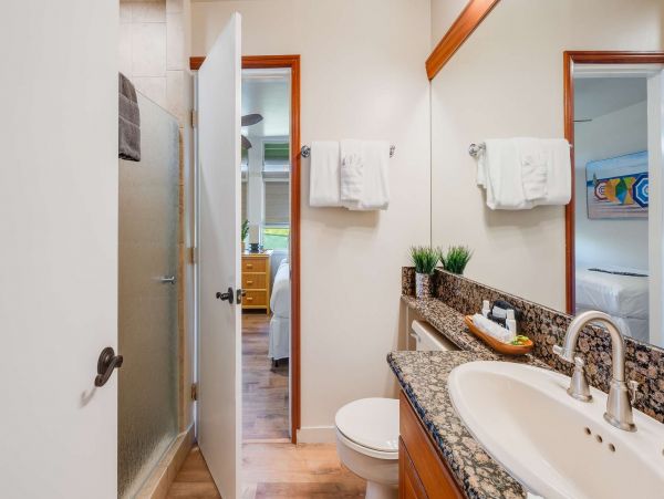 Lahaina Oceanfront Three Bedroom Condo