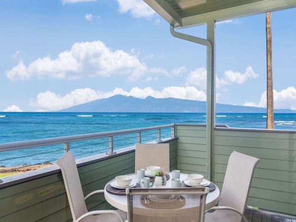 Lahaina Oceanfront Three Bedroom Condo